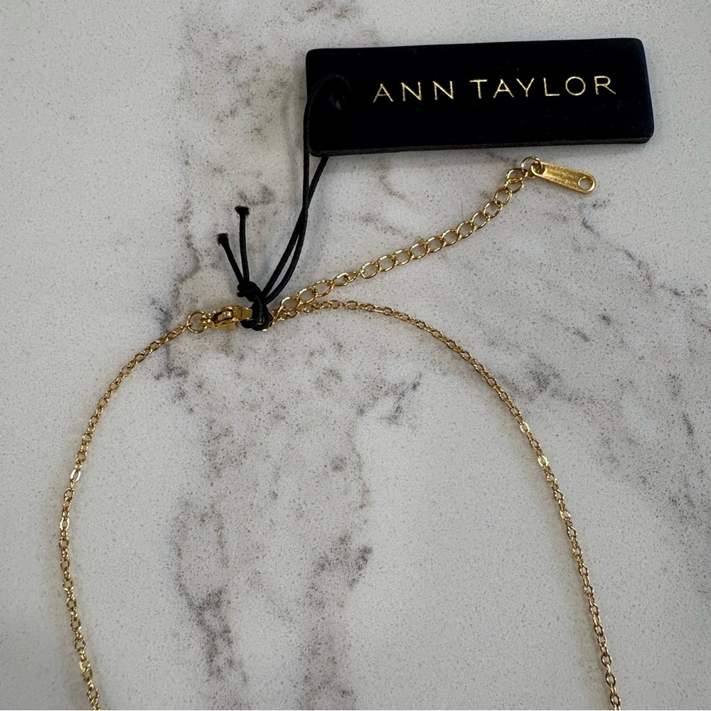 Ann Taylor Delicate Gold Knot Necklace - Picture 4 of 6